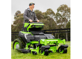 52″ OptimusZ Stand-on Zero Turn Mower (24kWh)