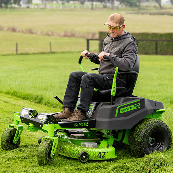 60V-Pro-42-Zero-Turn-Lawnmower-Greenworks-Australia-2